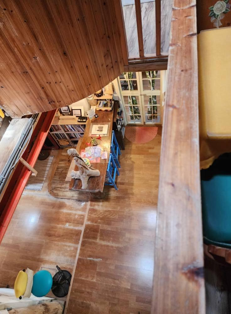 Eternal Seaside House 호텔 난간 외부 사진