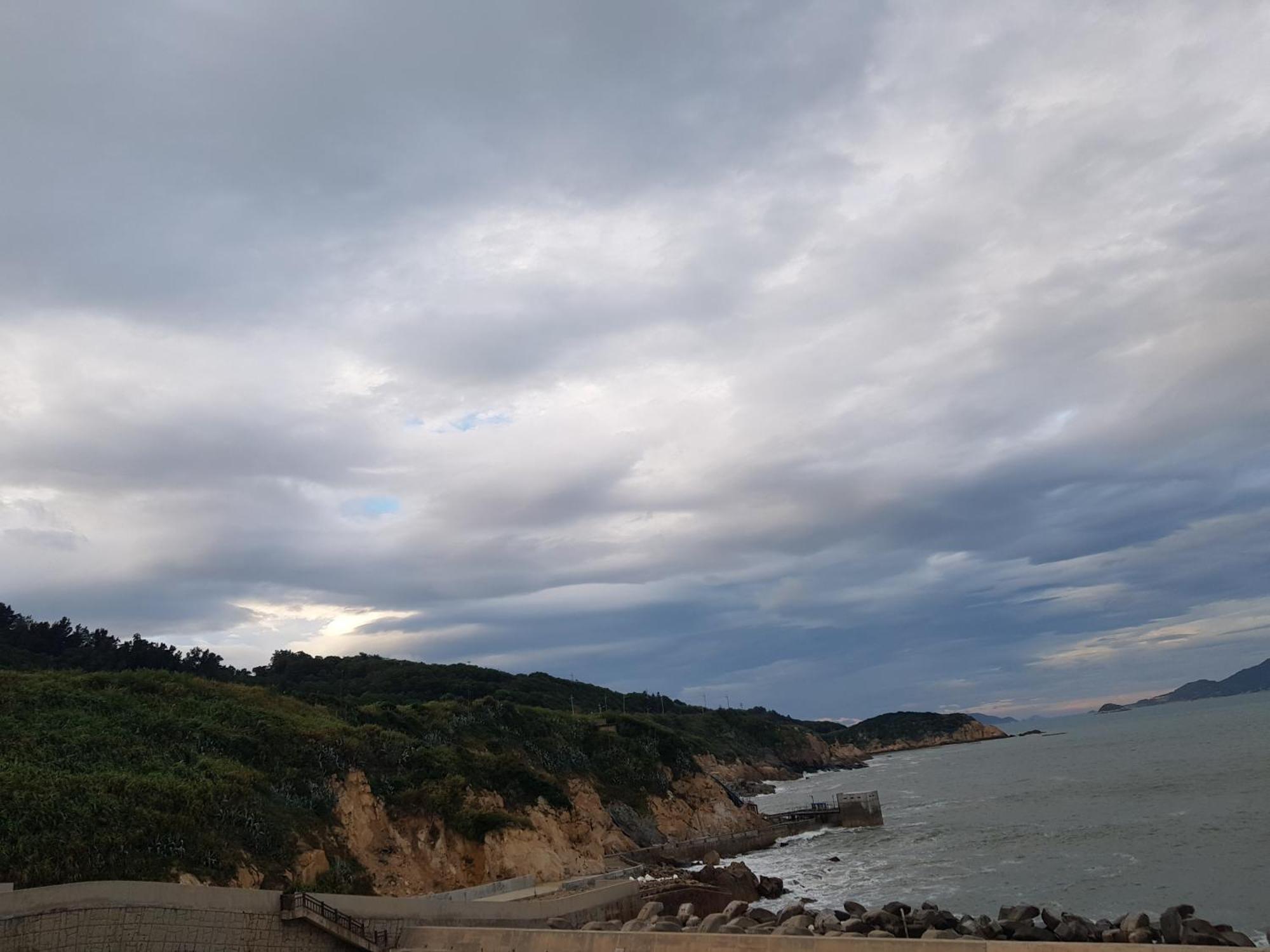 Eternal Seaside House 호텔 난간 외부 사진